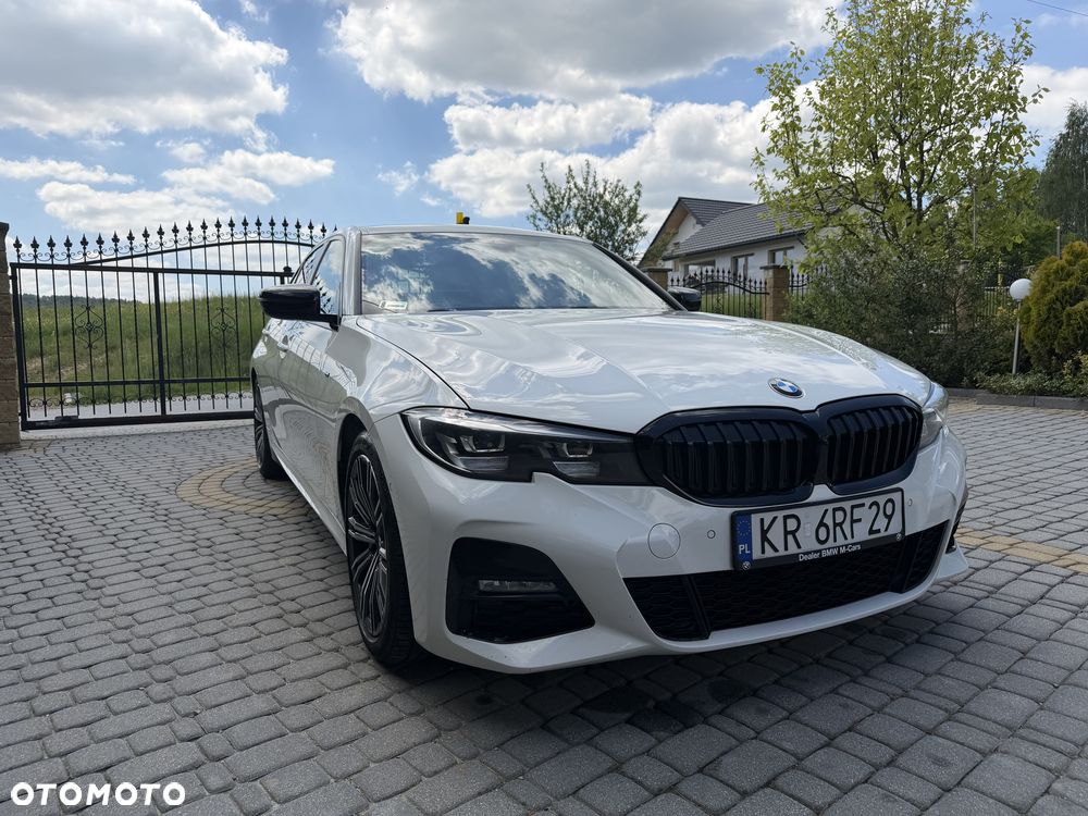 BMW Seria 3 318i M Sport - 2