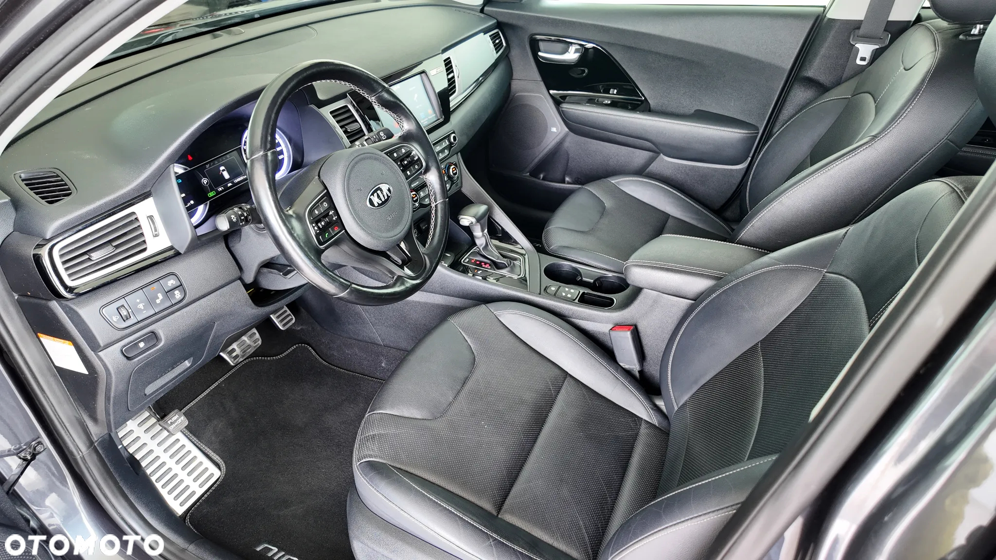 Kia Niro 1.6 GDI Hybrid L Business Line - 11