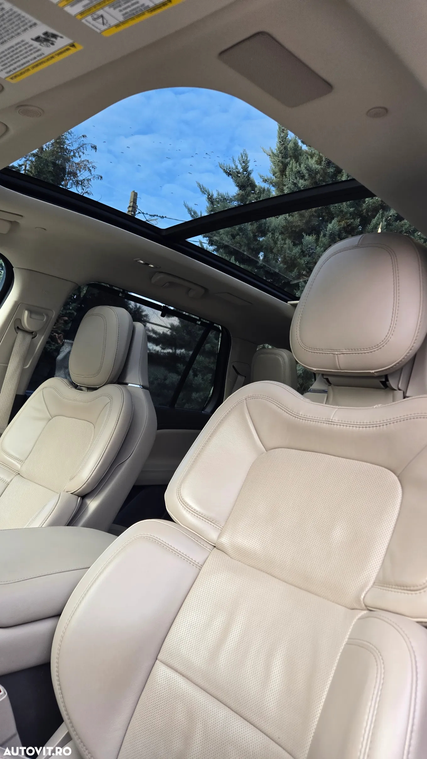 Lincoln Aviator - 21