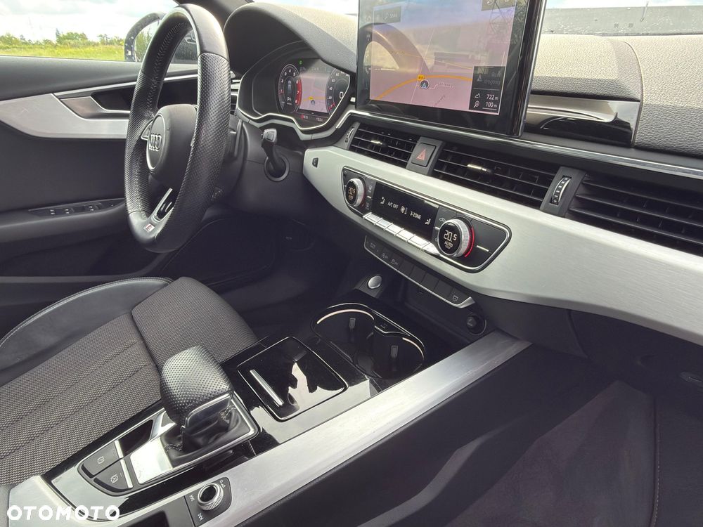 Audi A4 Avant 35 TFSI S tronic - 12