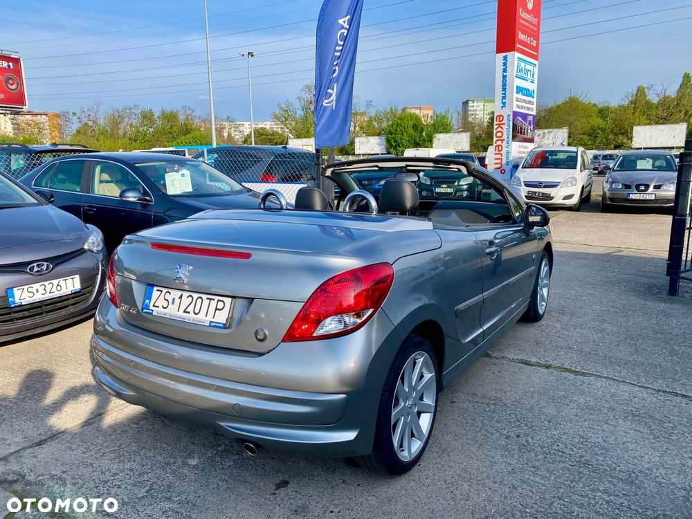 Peugeot 207 CC 1.6 Intense - 14