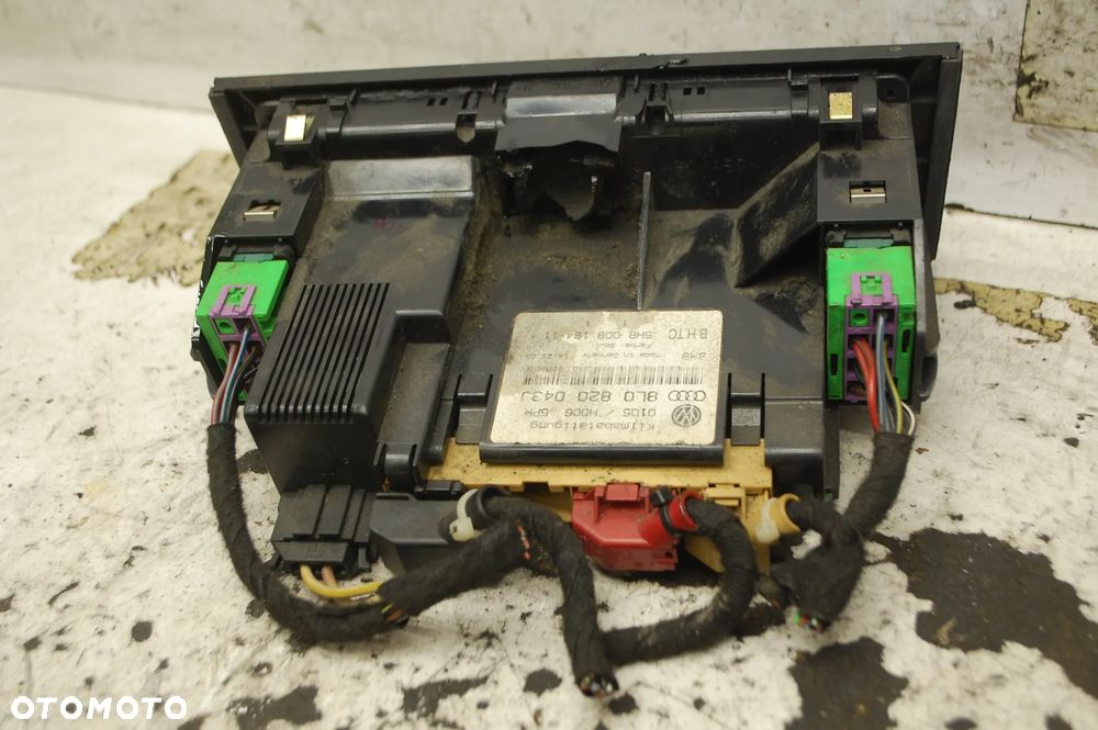 PANEL KLIMATYZACJI GRZANE FOTELE 8L0820043J AUDI A3 8L LIFT - 3