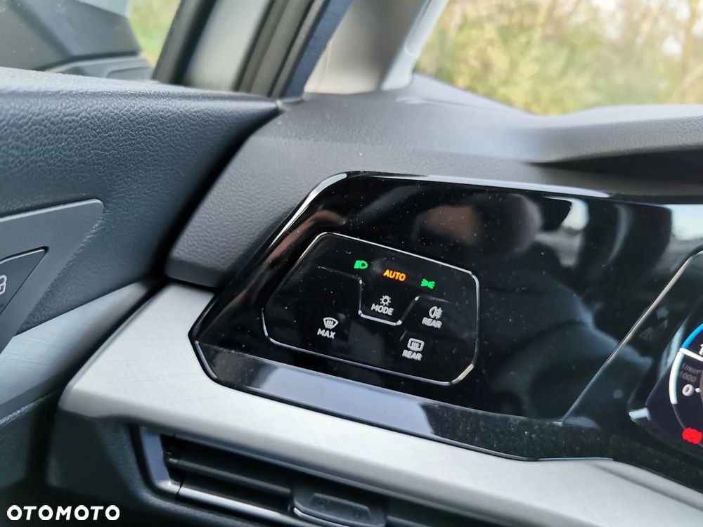 Volkswagen Golf 2.0 TDI - 18