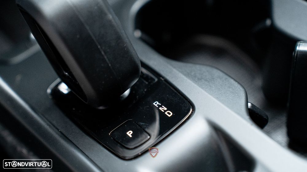 Volvo XC 40 1.5 T3 Momentum Geartronic - 31