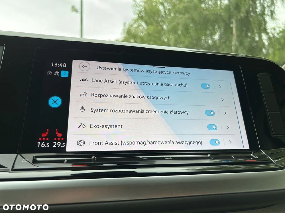 Volkswagen Multivan 1.4 TSI eHybrid PHEV 160kW L2 Life DSG - 34
