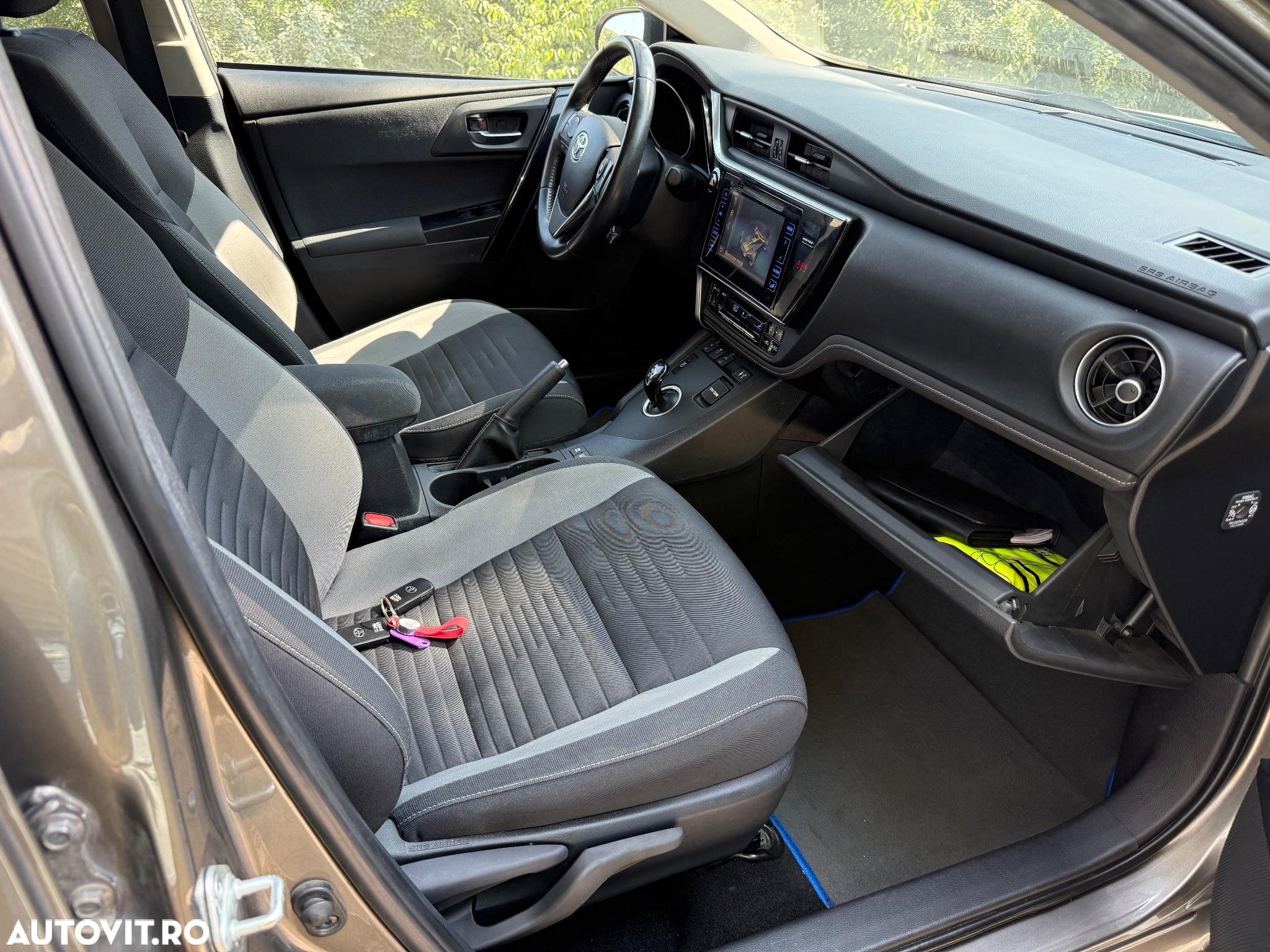 Toyota Auris 1.8 VVT-i Hybrid Automatik Touring Sports Edition - 8