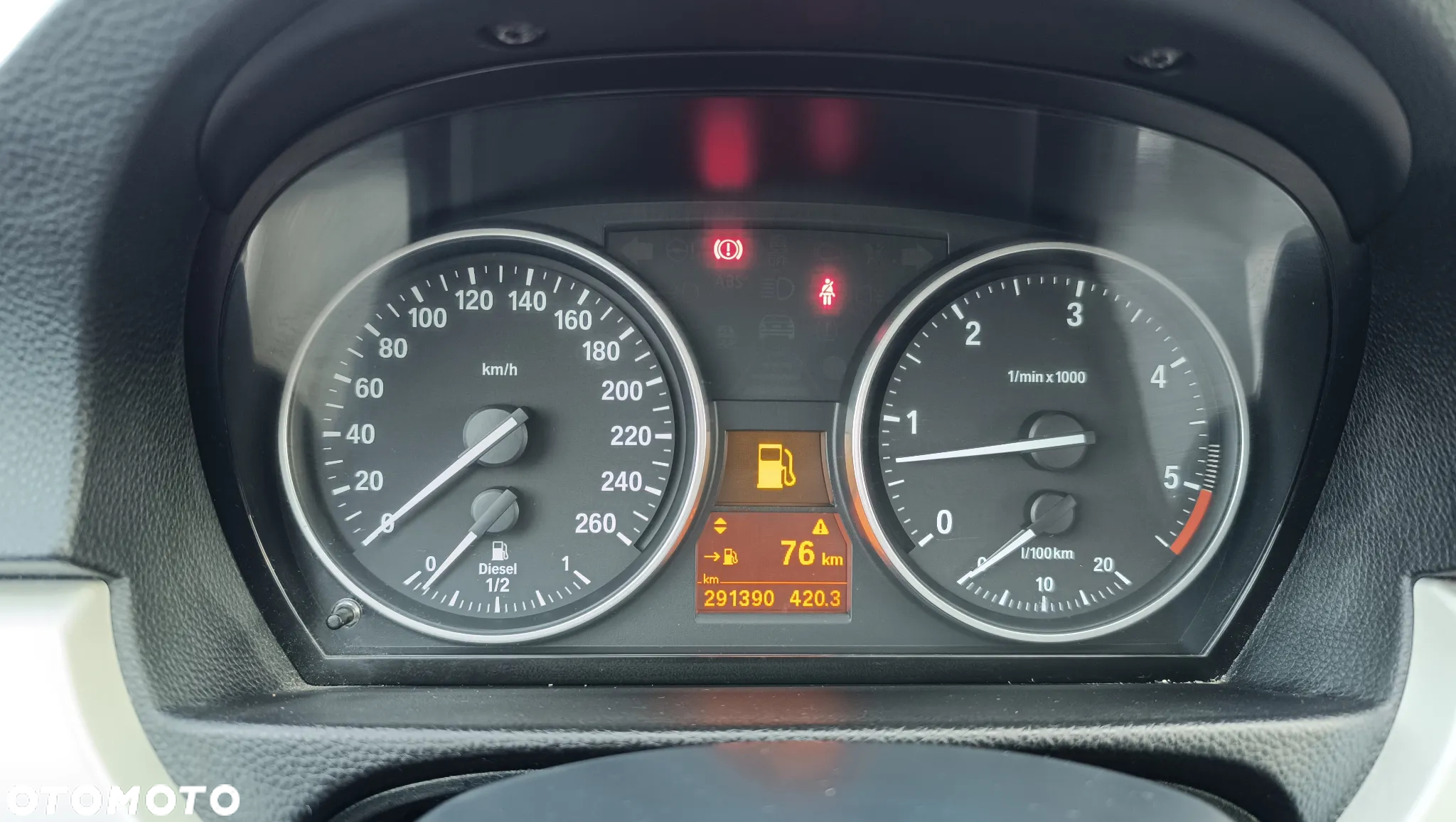 BMW Seria 3 330d DPF Touring Edition Sport - 24