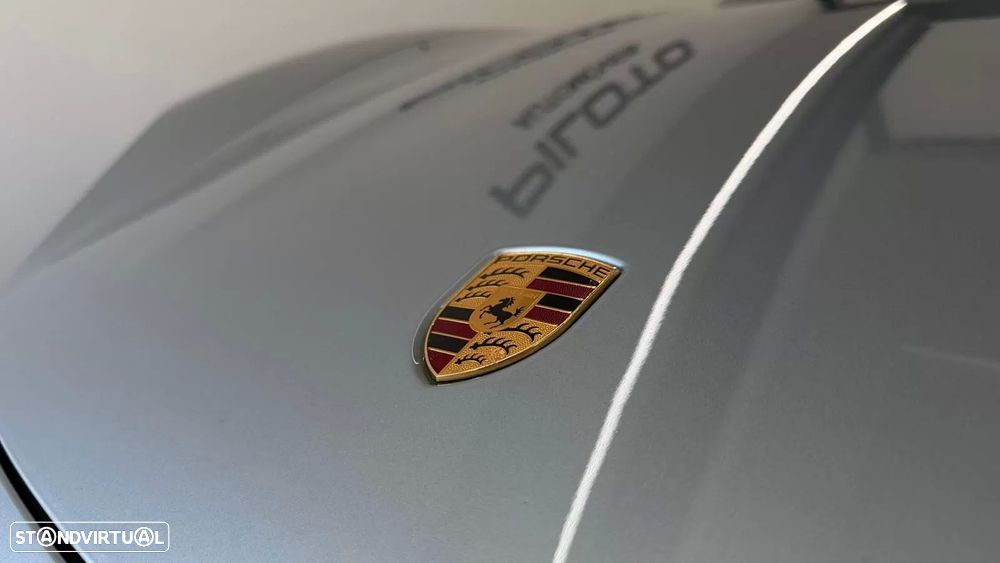 Porsche Taycan 4S - 13