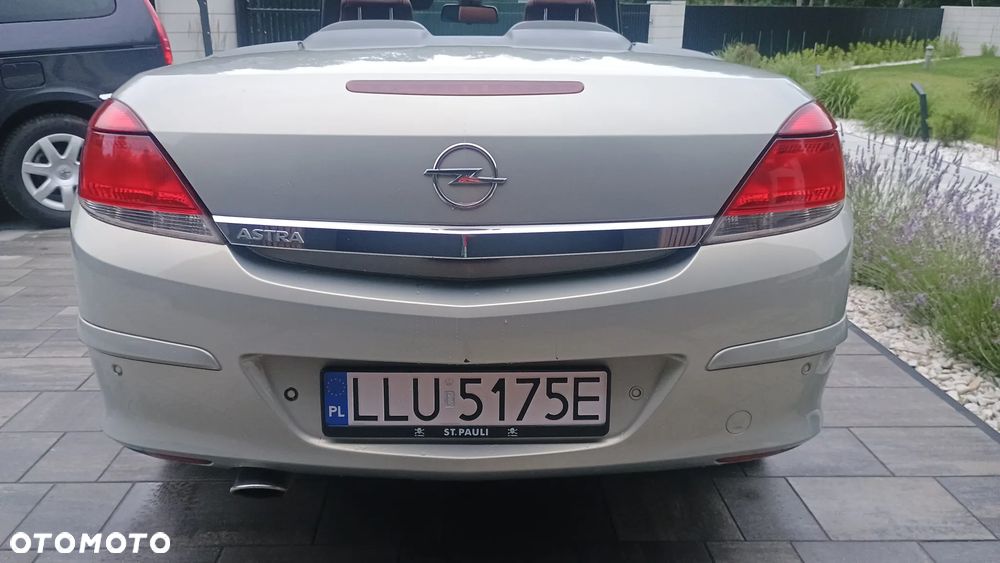Opel Astra 1.8 Cosmo - 19