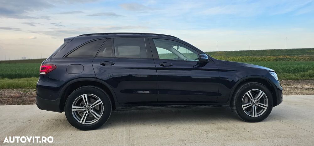 Mercedes-Benz GLC 300 4MATIC - 3