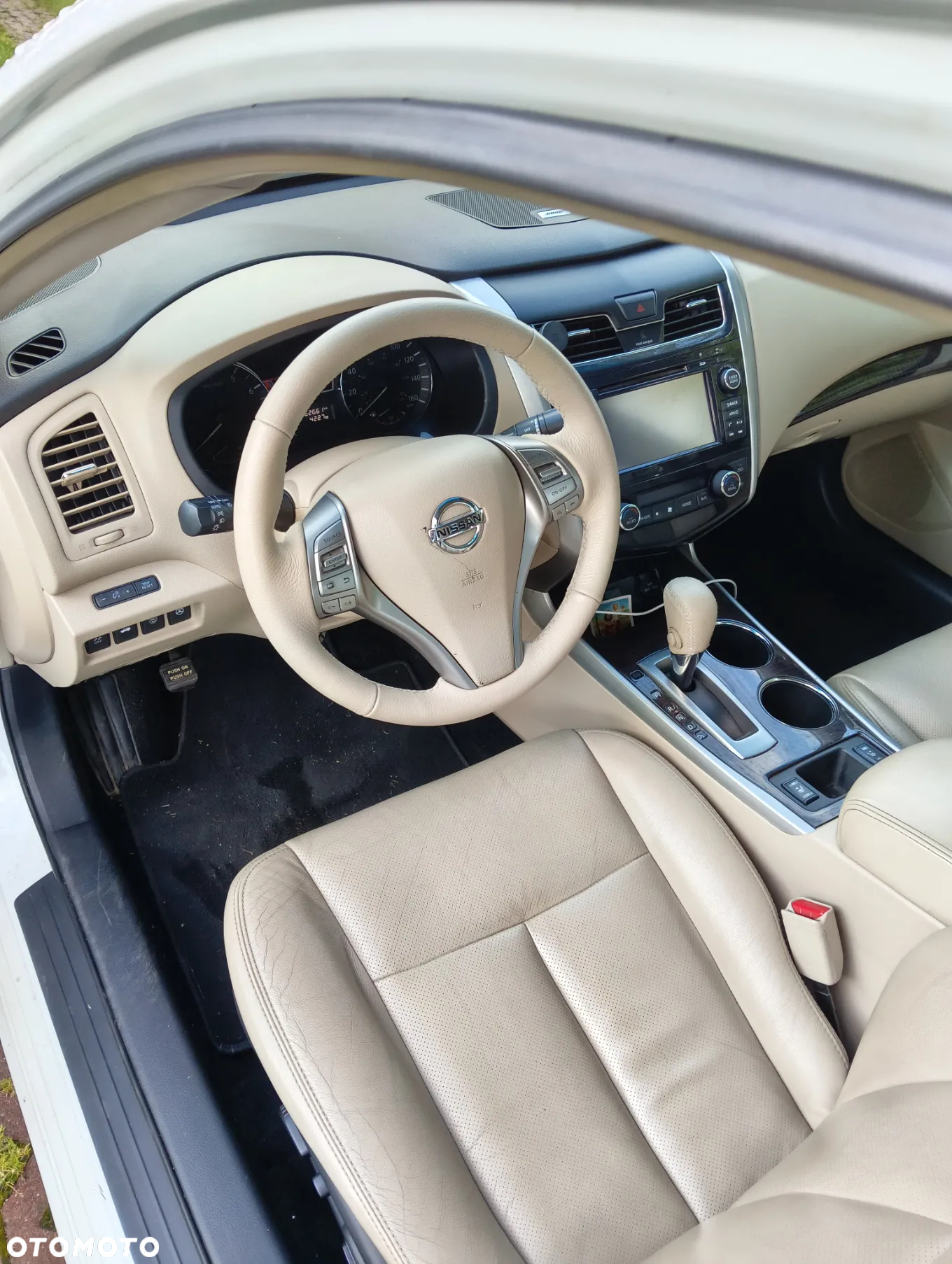 Nissan Altima - 23