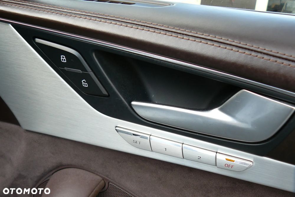Audi A8 3.0 TDI DPF quattro tiptronic Lang - 11