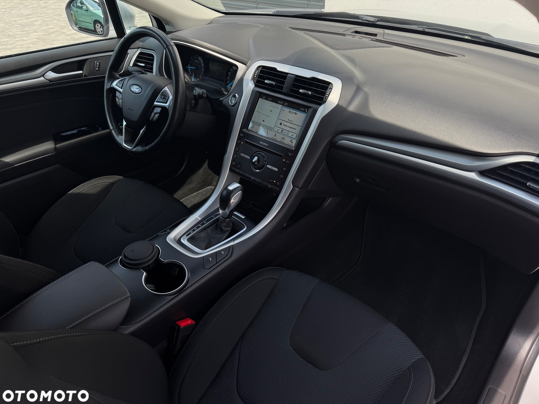 Ford Mondeo 2.0 TDCi Start-Stopp PowerShift-Aut Business Edition - 25