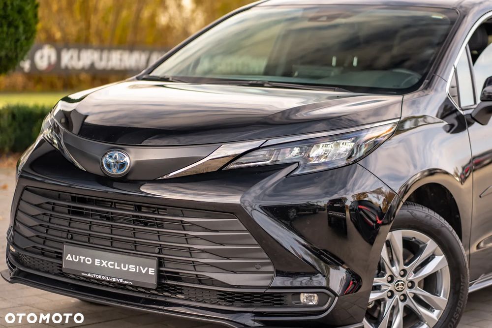 Toyota Sienna - 25