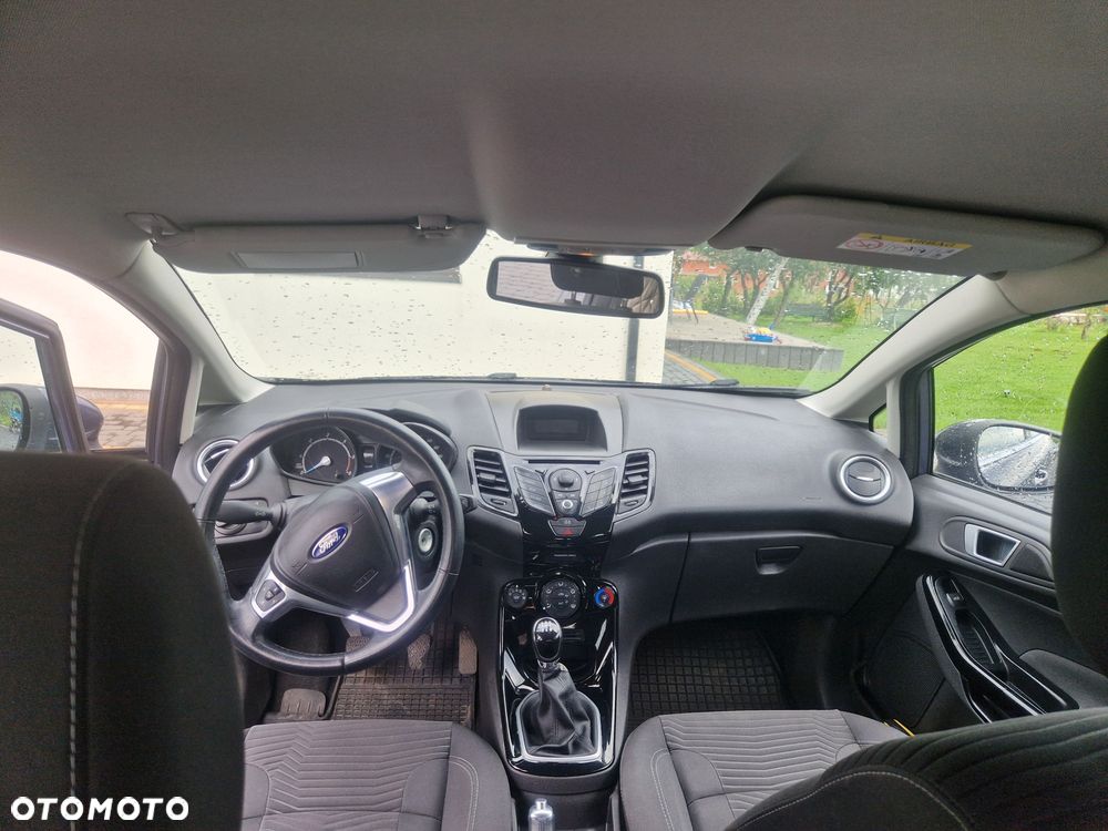 Ford Fiesta - 6