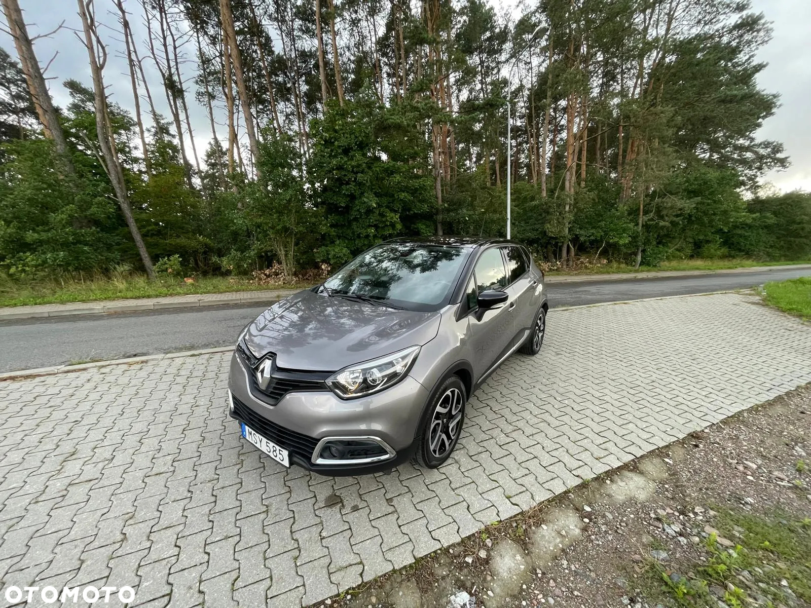 Renault Captur 1.2 TCe Zen EDC - 20