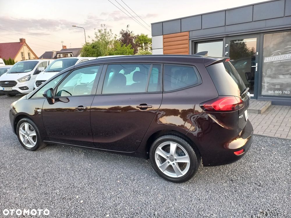 Opel Zafira - 4