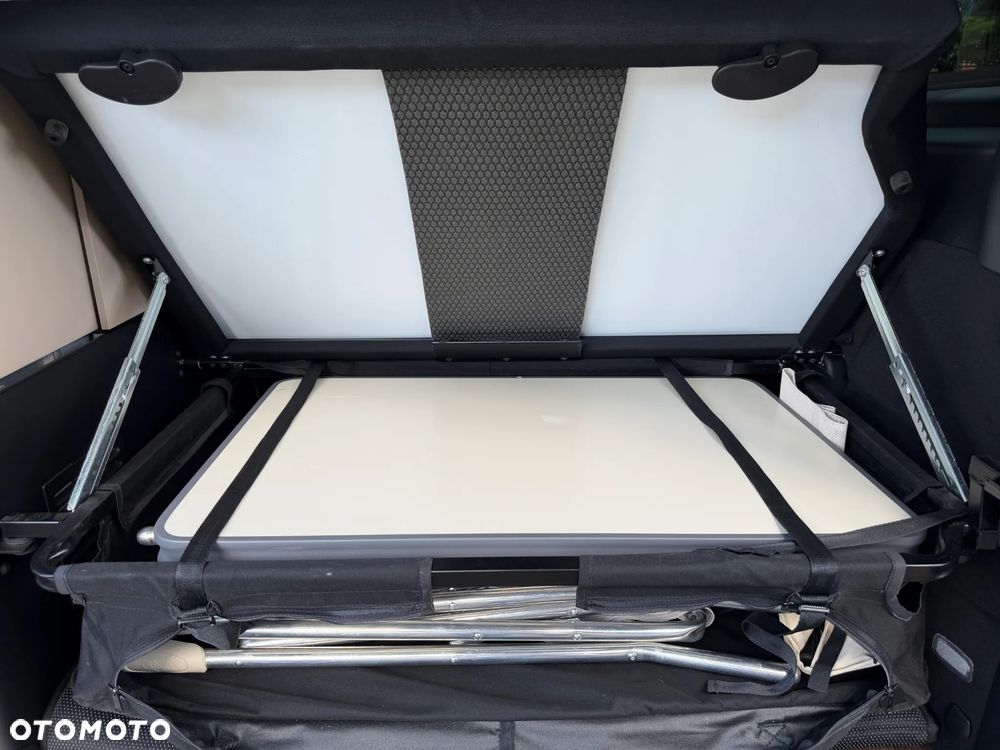 Mercedes-Benz Klasa V 300 d lang 4Matic 9G-TRONIC Edition 2023 - 39