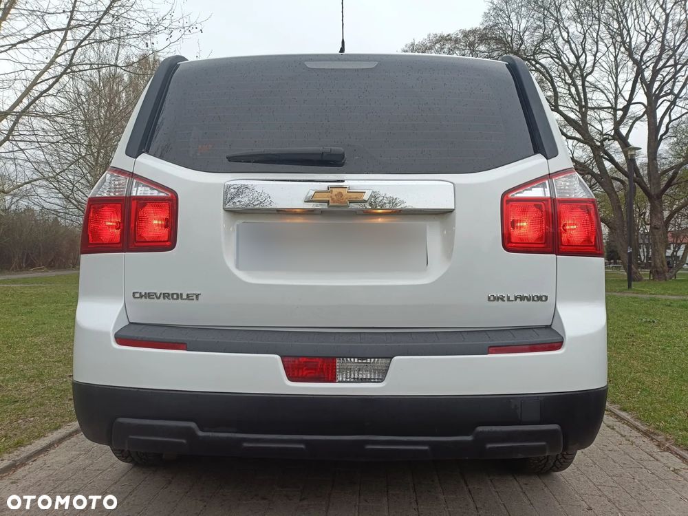 Chevrolet Orlando 1.8 LS - 22