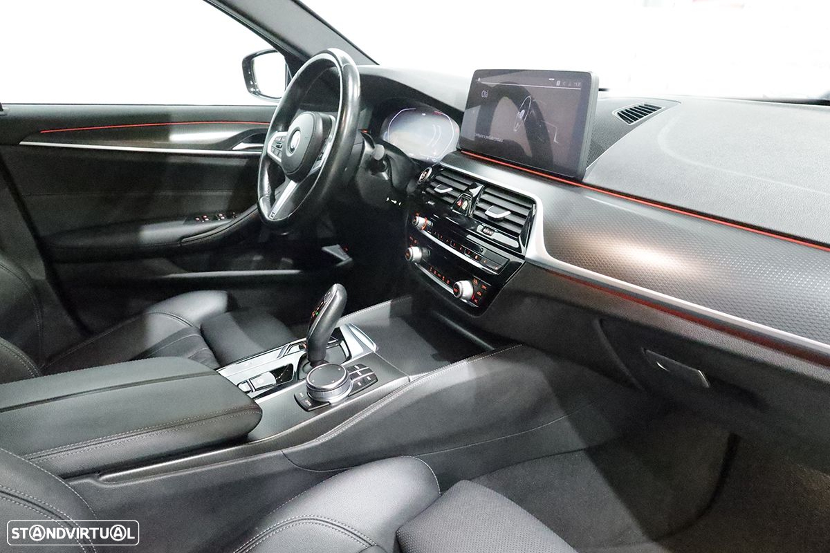 BMW 520 - 23