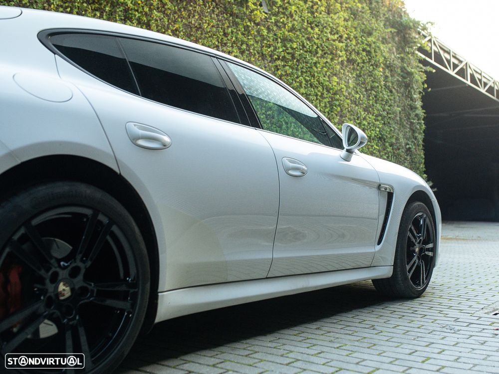 Porsche Panamera Standard - 14