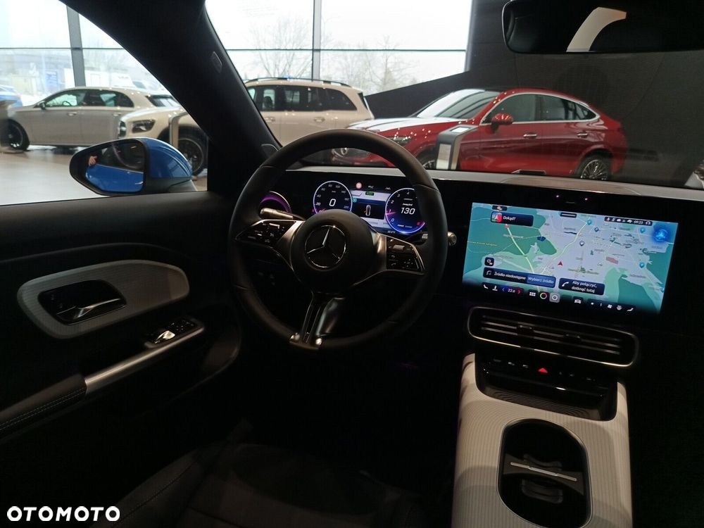 Mercedes-Benz CLA - 16