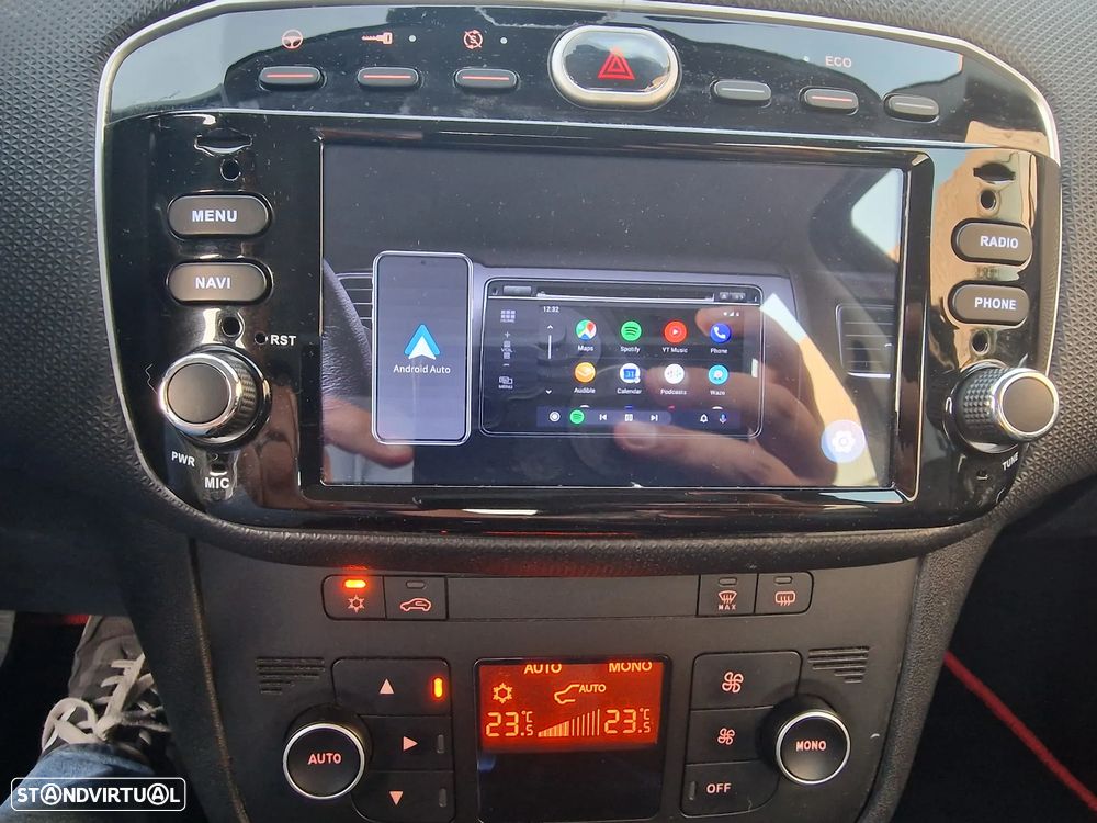 Fiat Punto 0.9 8V TwinAir Lounge Start&Stop - 11