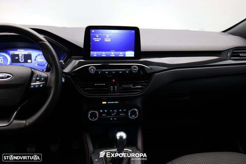 Ford Kuga 1.5 EcoBoost ST-Line X - 12