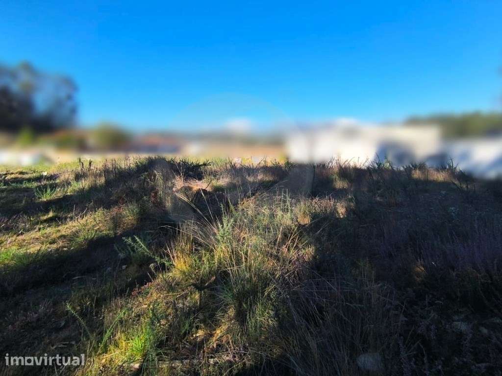 Terreno com 722m2 em Beiriz na Póvoa de Varzim - Grande imagem: 3/25