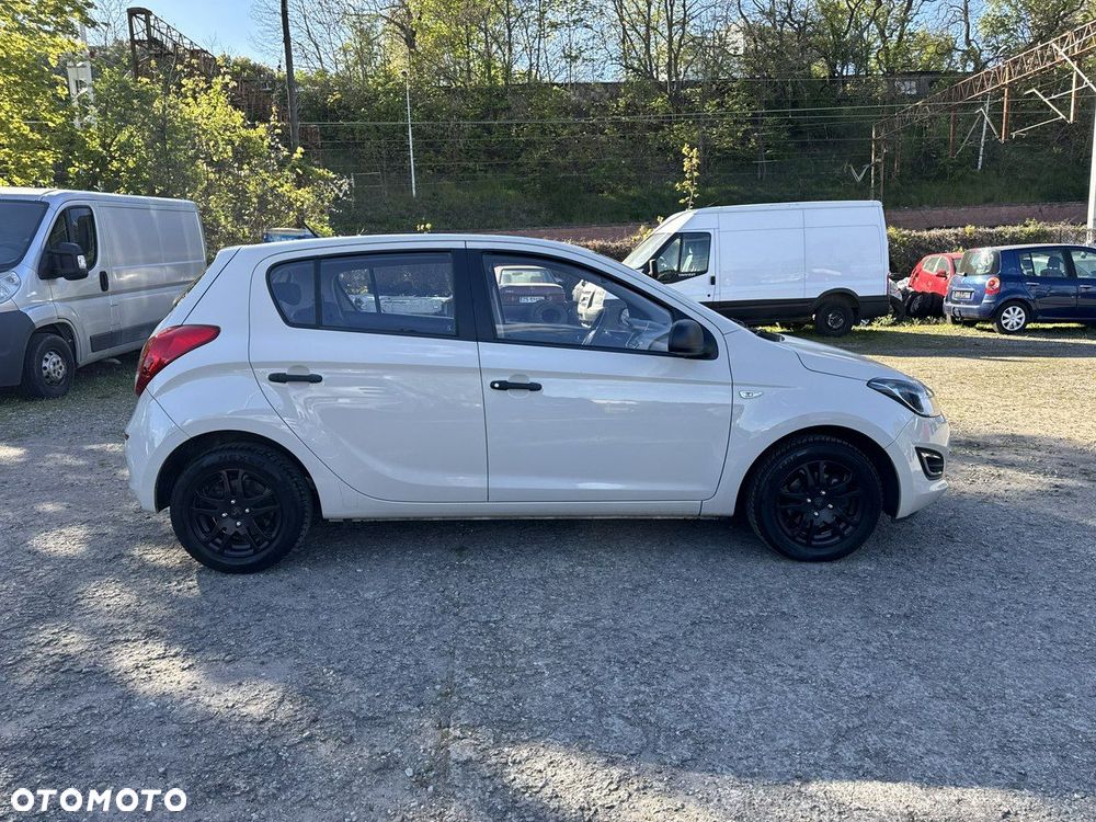 Hyundai i20 - 6