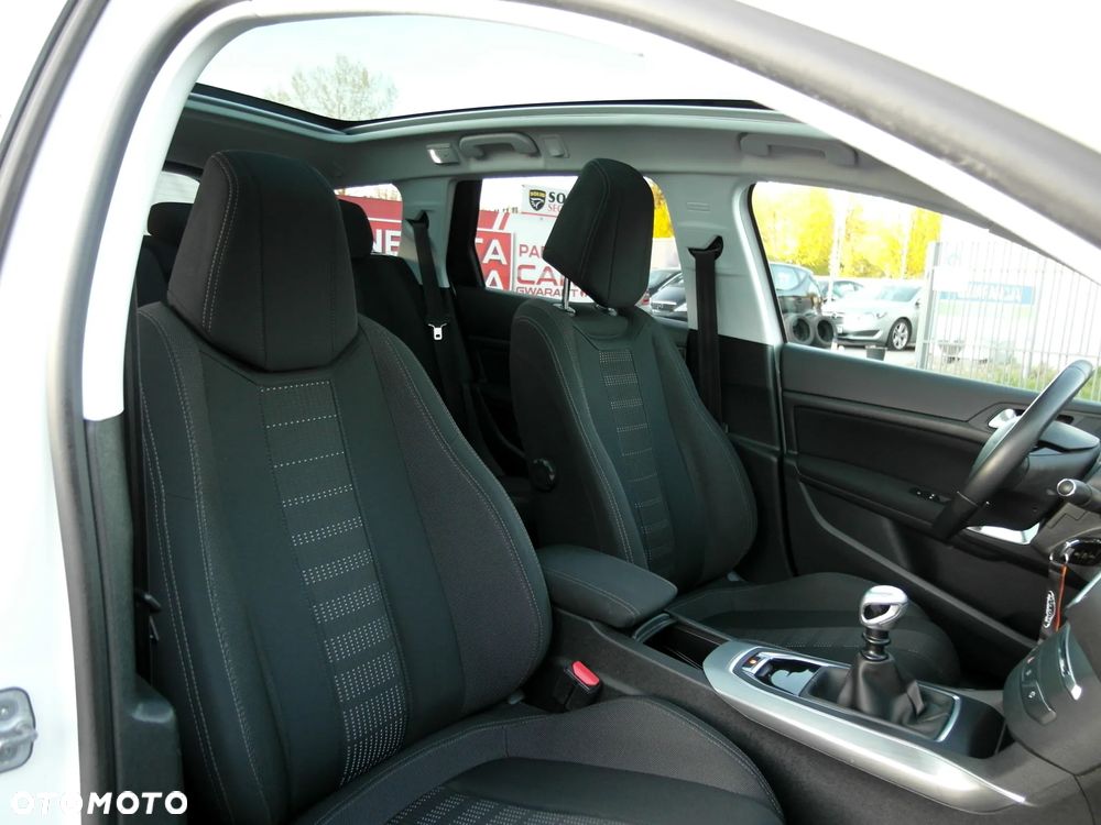 Peugeot 308 PureTech 130 Stop & Start Allure - 27