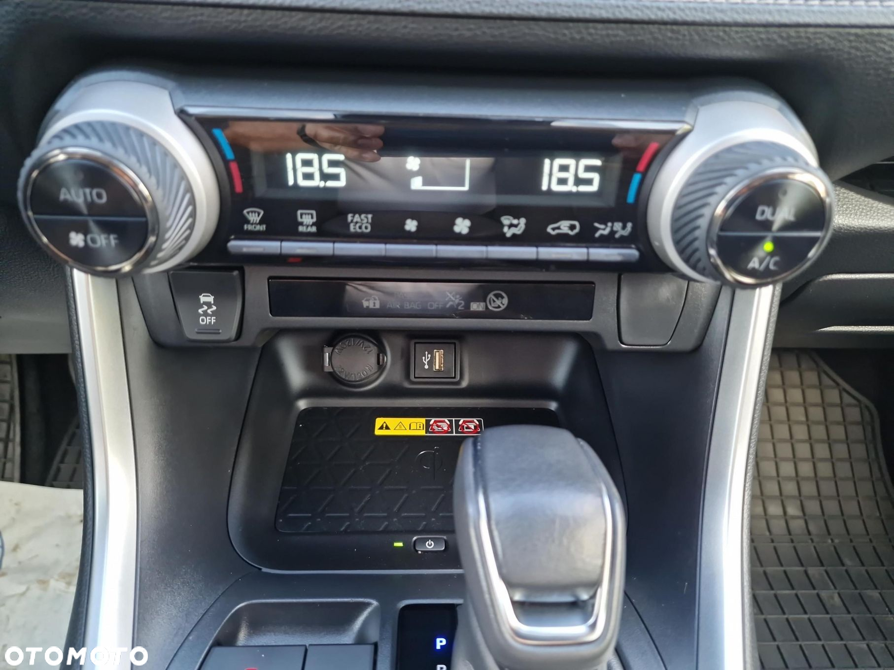 Toyota RAV4 - 19