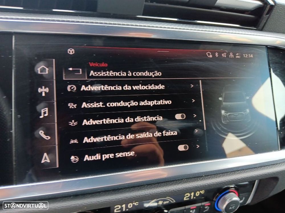 Audi Q3 45 TFSIe S line S tronic - 28