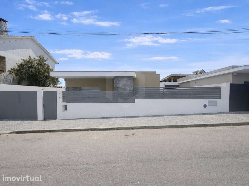 Moradia Terrea isolada T4 Pronta a escriturar - Grande imagem: 5/13