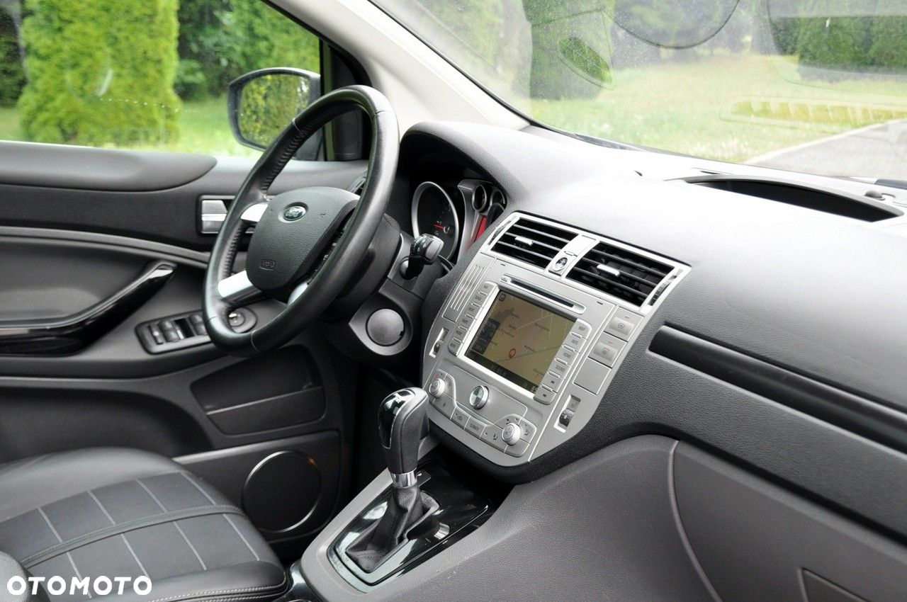 Ford Kuga - 18
