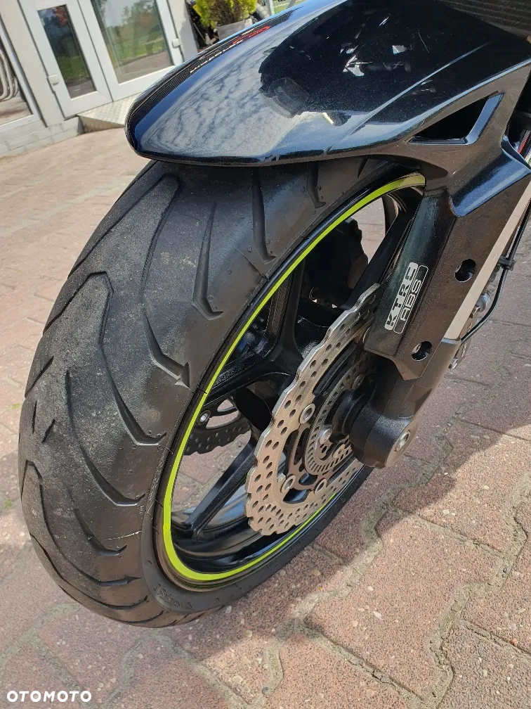 Kawasaki Versys 1000 - 9