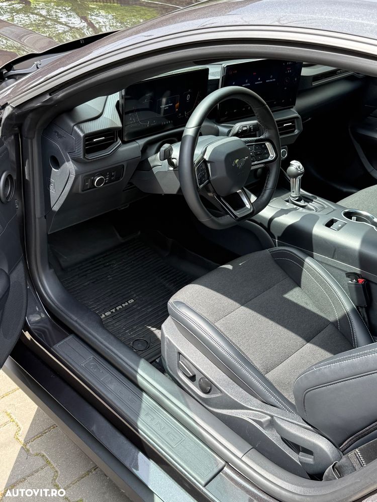 Ford Mustang 2.3 Eco Boost Aut. - 9