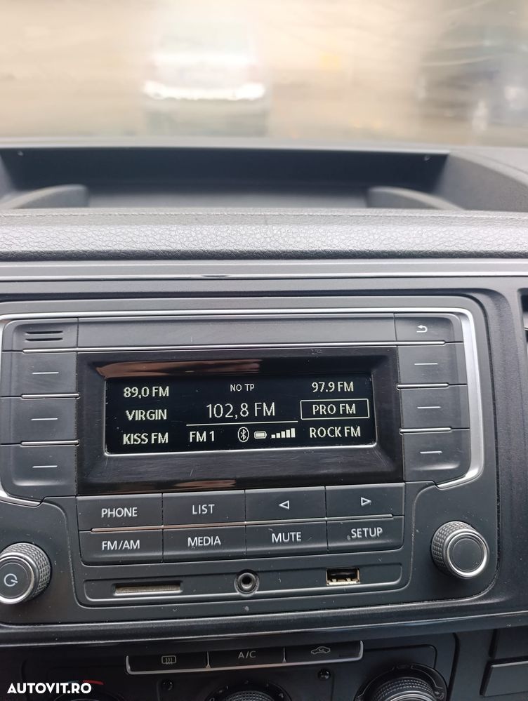 Volkswagen Transporter 2.0 75 kW KR - 18