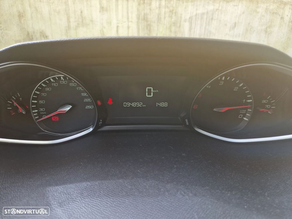 Peugeot 308 1.5 BlueHDi Allure Pack - 13