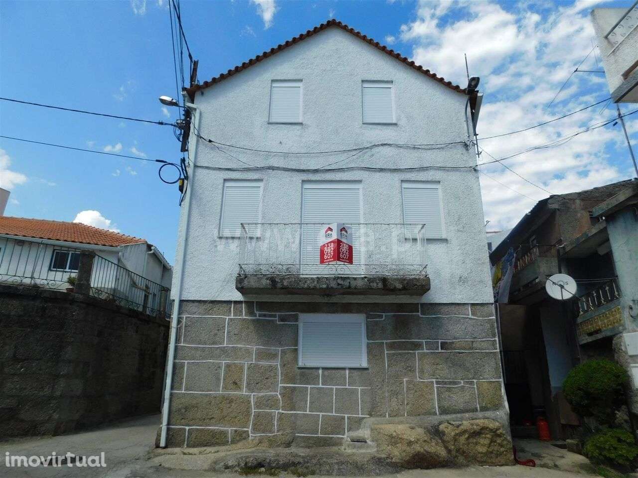 Moradia / Gouveia, Moimenta da Serra e Vinhó - Grande imagem: 2/14