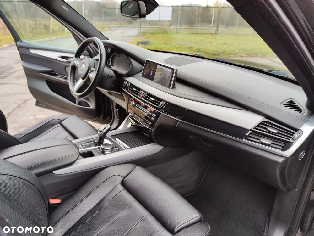 BMW X5 M M50d - 9