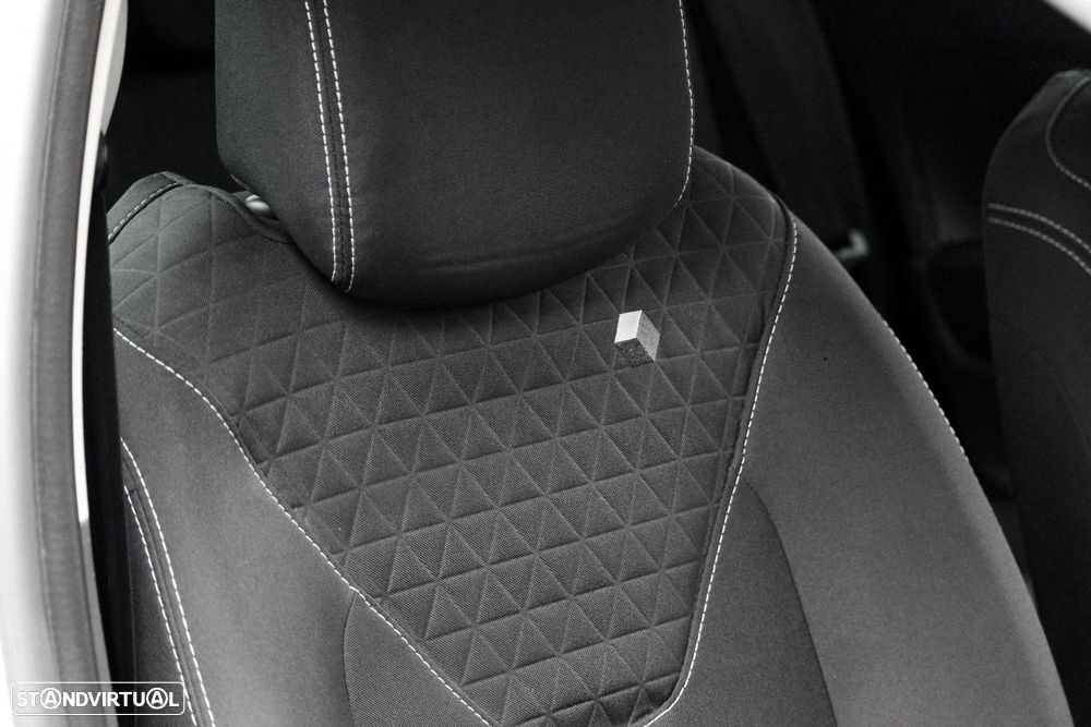 Renault Clio 0.9 TCe Limited - 17