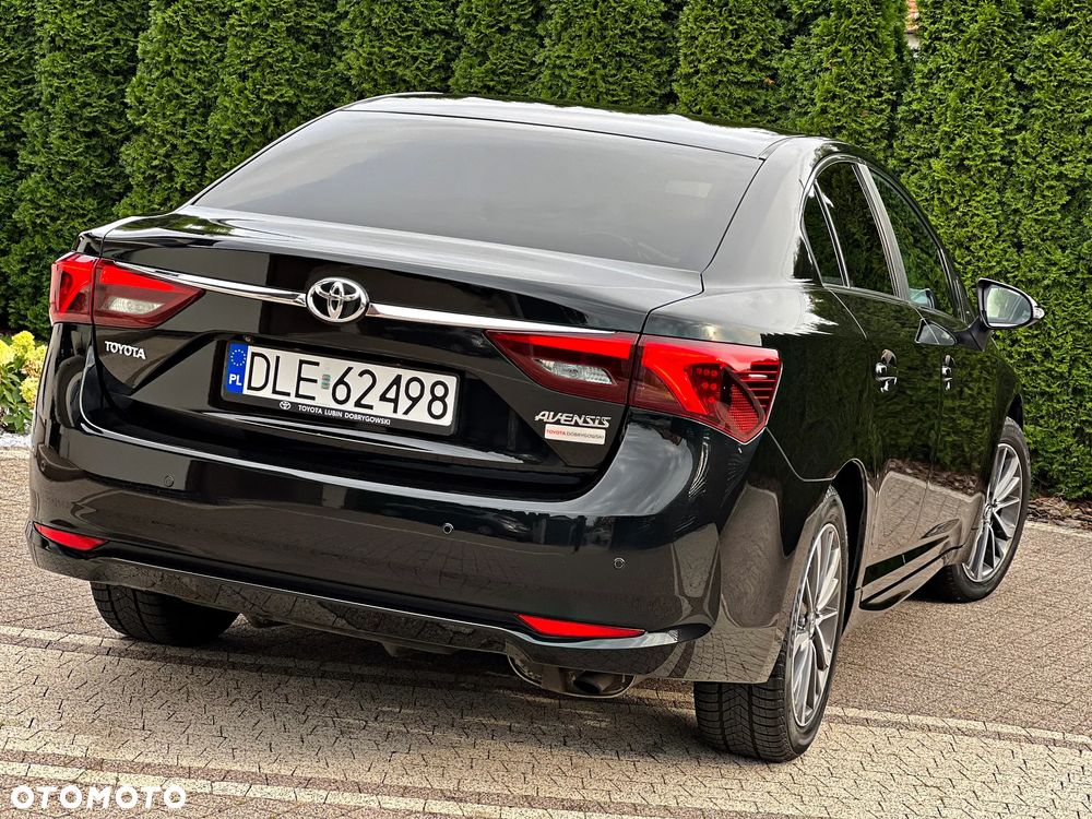 Toyota Avensis 1.8 Prestige - 17