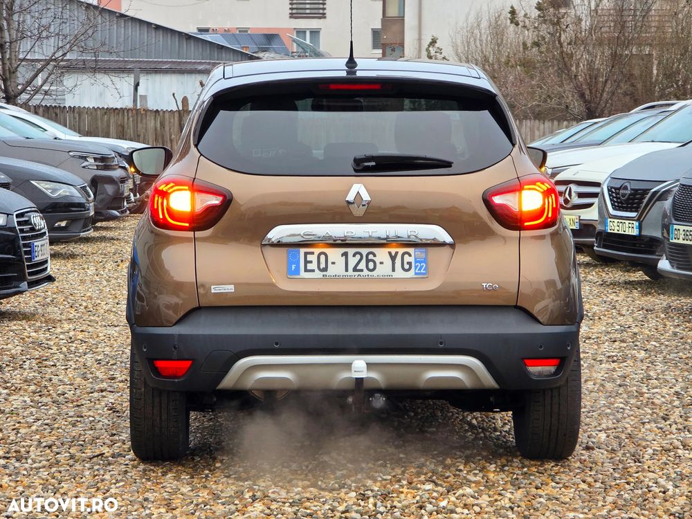 Renault Captur ENERGY TCe 120 Elysee - 11