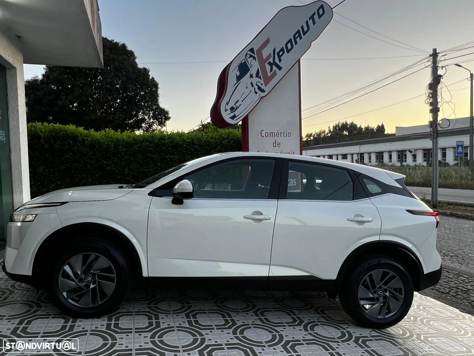 Nissan Qashqai 1.3 DIG-T Acenta LED+R - 31