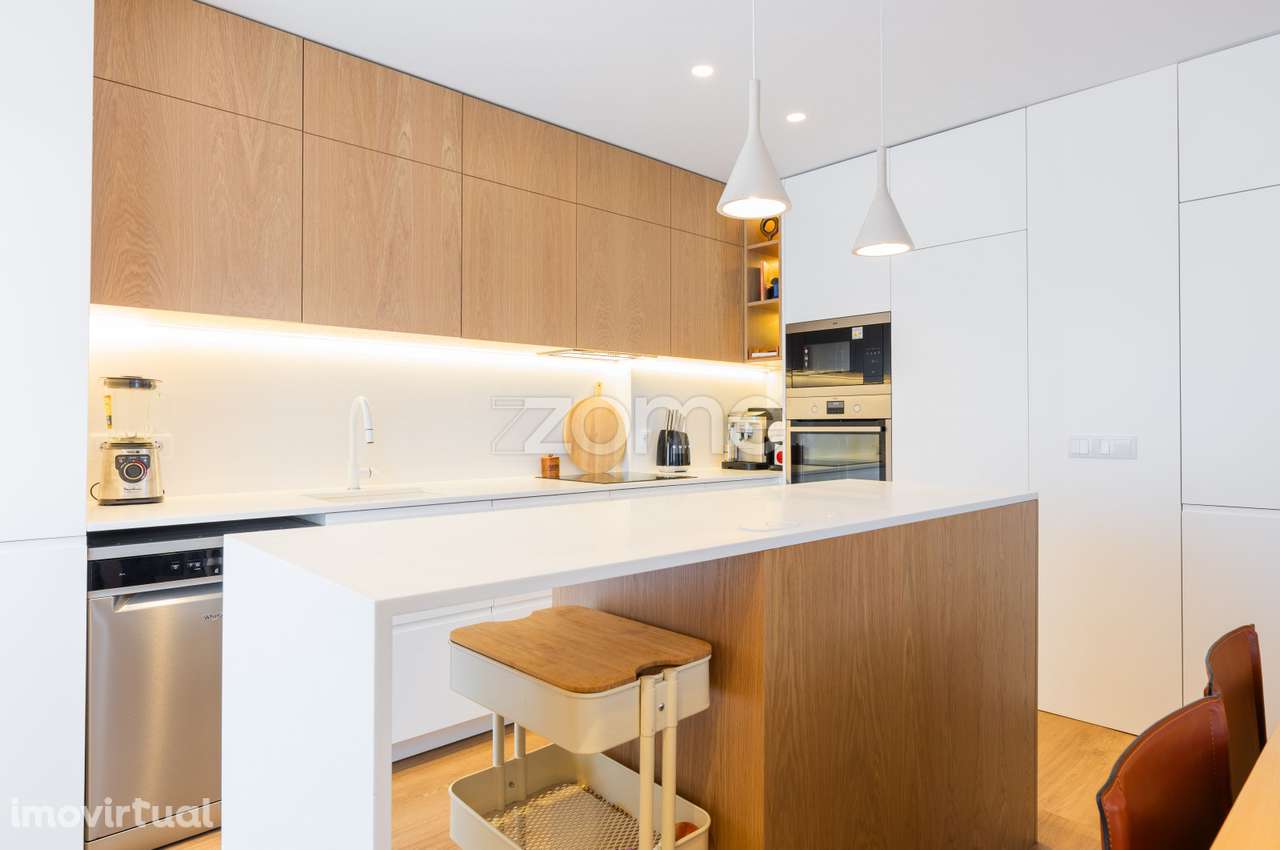 T3 totalmente remodelado no centro histórico de Braga - Grande imagem: 3/38