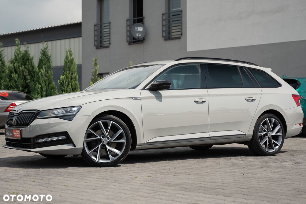 Skoda Superb 2.0 TDI 4x4 DSG Sportline - 9
