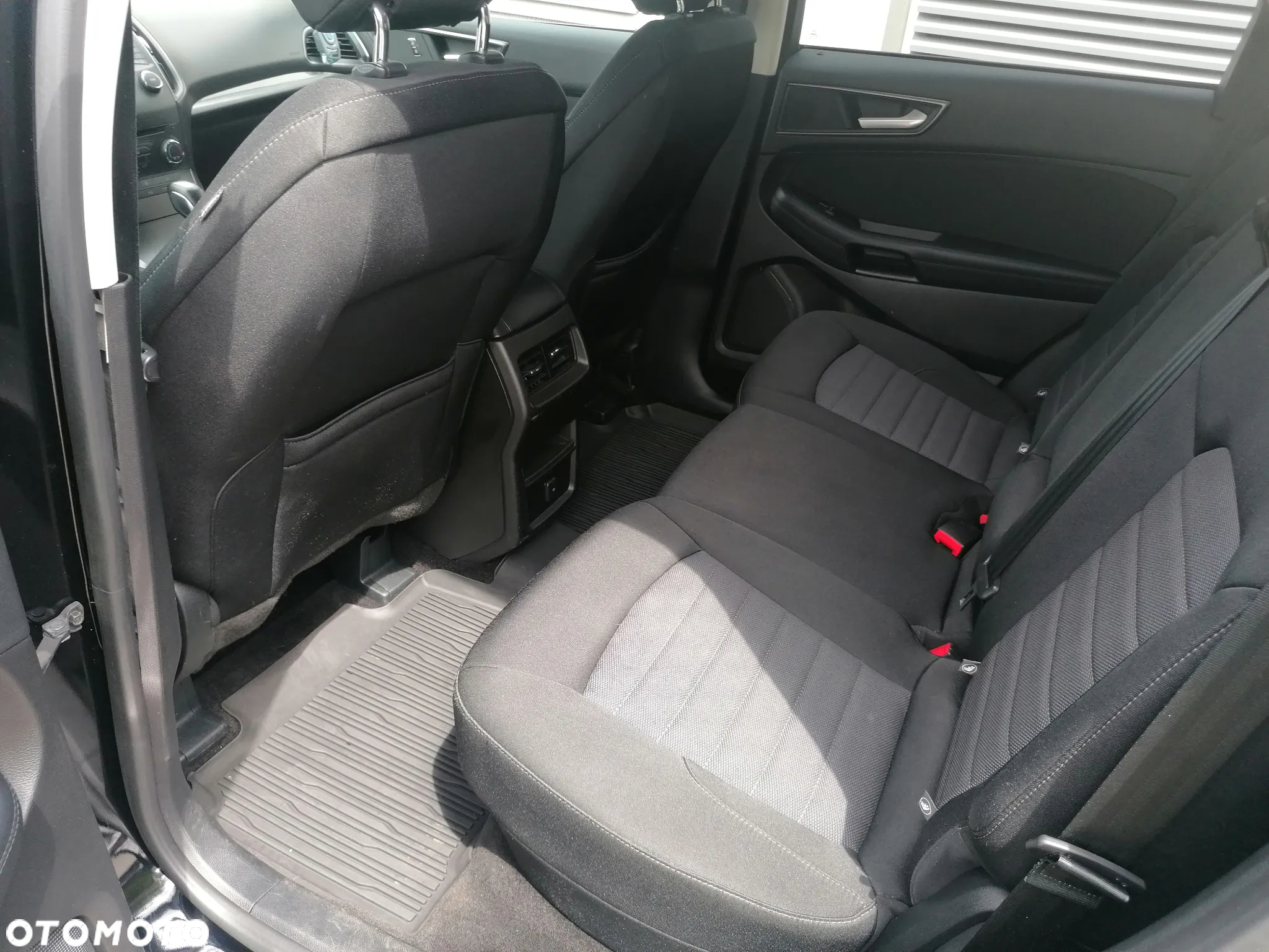 Ford Edge - 22