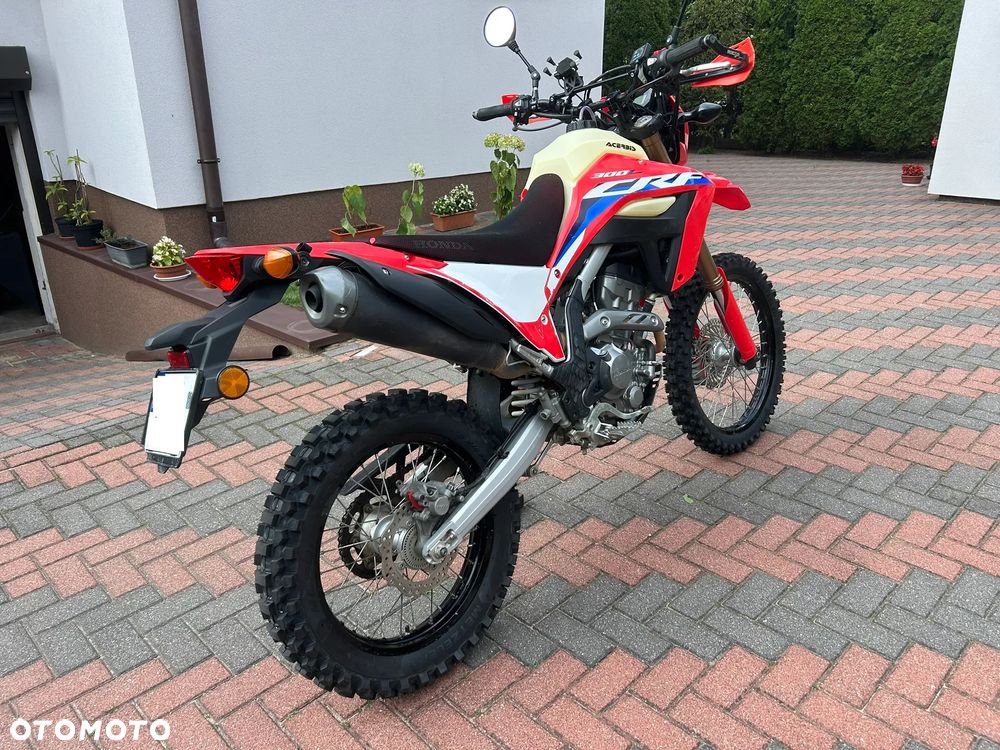 Honda CRF - 3