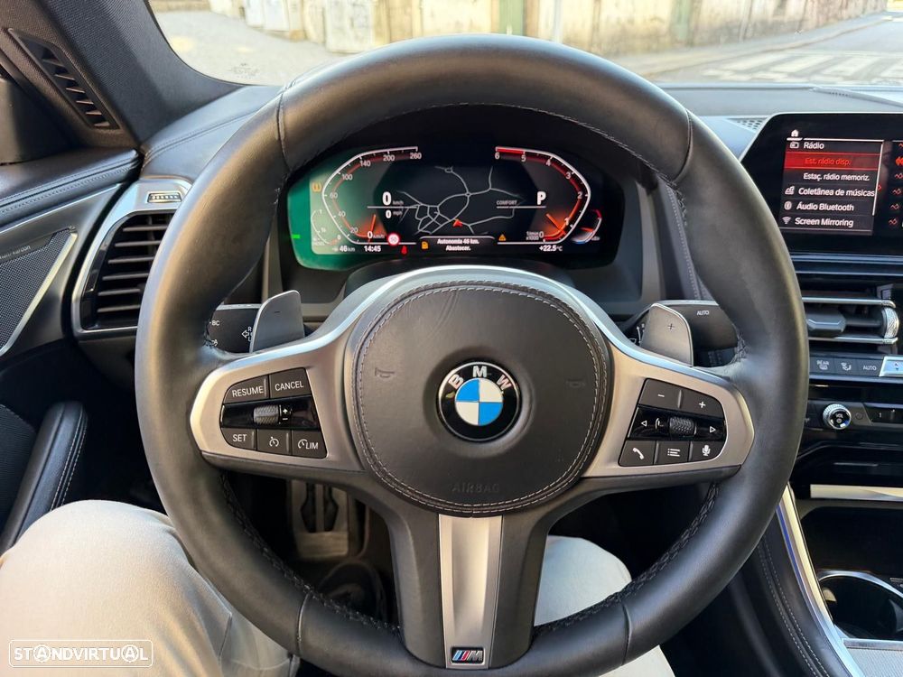 BMW 840 d xDrive Pack M - 17